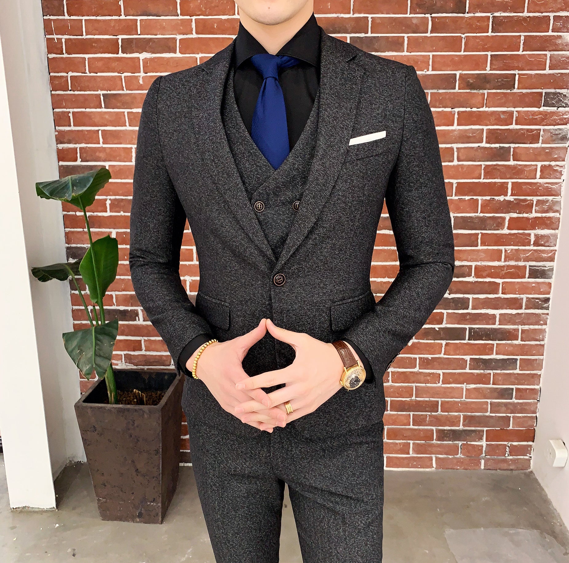 Elegant Three-Piece Suit for Men